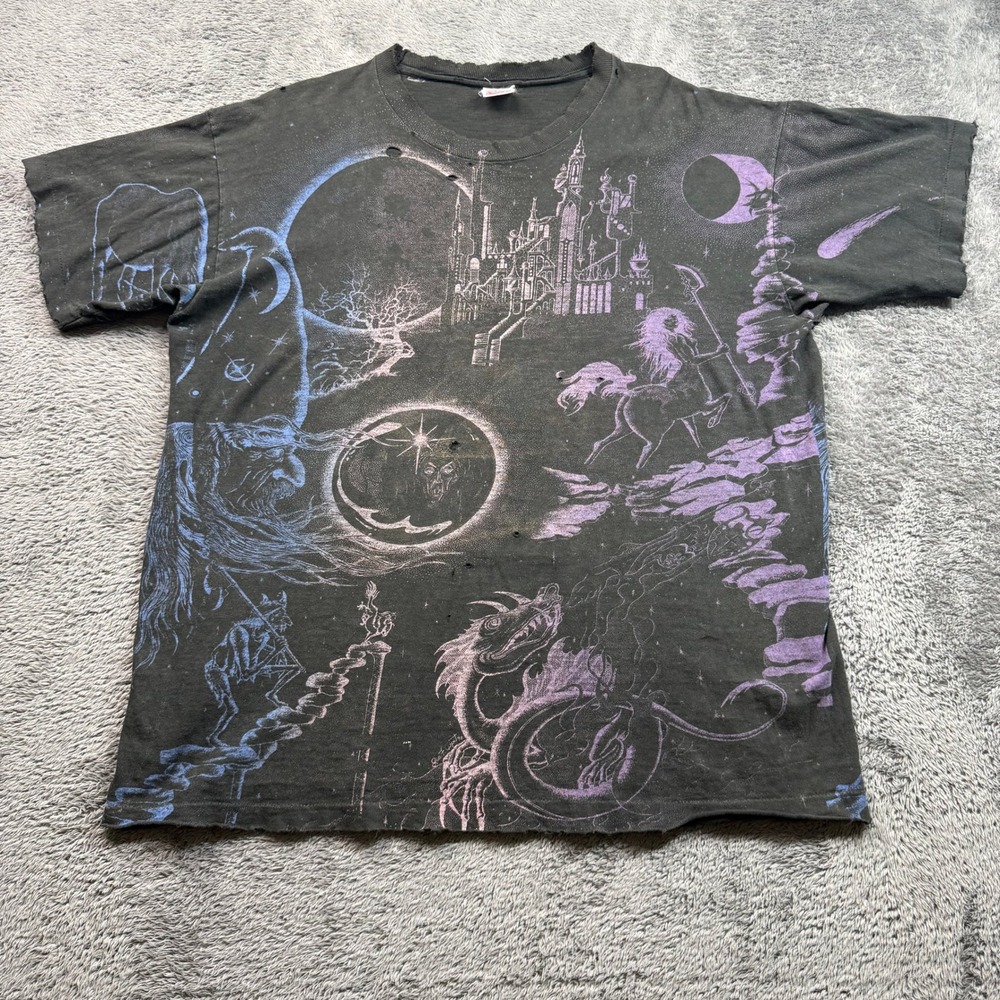 Vintage Fruit of the Loom Fantasy Wizard All-Over Print T-Shirt